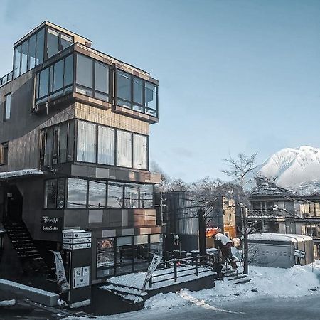 Matthew Suites Ōmagari Exteriör bild