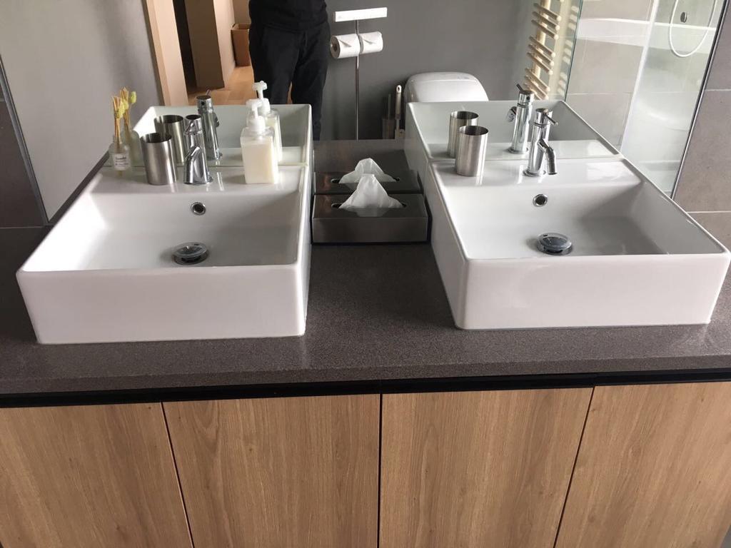 Matthew Suites Ōmagari Exteriör bild